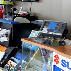 Meschers Service Marine | Nautisme vente neuf et occasion | entretien bateaux port à sec meschers royan charente maritime