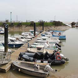 Meschers Service Marine | Nautisme vente neuf et occasion | entretien bateaux port à sec meschers royan charente maritime