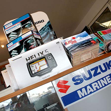 Meschers Service Marine | Nautisme vente neuf et occasion | entretien bateaux port à sec meschers royan charente maritime