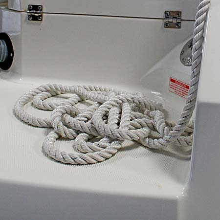 Meschers Service Marine | Nautisme vente neuf et occasion | entretien bateaux port à sec meschers royan charente maritime