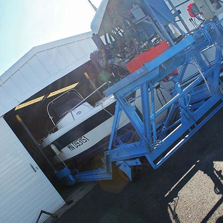 Meschers Service Marine | Nautisme vente neuf et occasion | entretien bateaux port à sec meschers royan charente maritime