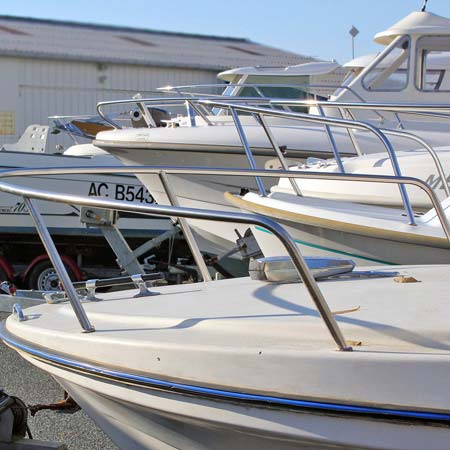 Meschers Service Marine | Nautisme vente neuf et occasion | entretien bateaux port à sec meschers royan charente maritime